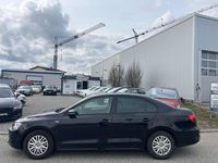 Gebraucht VW Jetta 105 PS (77 kW) 2012 Schwarz Limousine