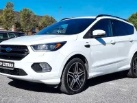 Gebraucht Ford Kuga ST-Line 150 PS (110 kW) 2017 Weiß SUV