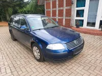 Gebraucht VW Passat 131 PS (96 kW) 2005 Blau Kombi