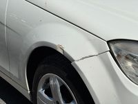 Gebraucht Mercedes C220 170 PS (125 kW) 2007 Weiß Limousine