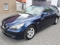 Gebraucht BMW 523 Advantage 190 PS (139 kW) 2008 Blau Kombi