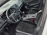 Gebraucht Renault Mégane III Intens 110 PS (80 kW) 2016 Weiß Limousine