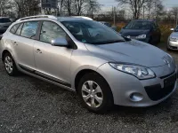 Gebraucht Renault Mégane III Expression 106 PS (77 kW) 2010 Grau Limousine