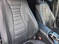 Gebraucht Mercedes E220 194 PS (142 kW) 2017 Blau Kombi