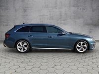 Używany Audi S4 Ambiente 341 KM (250 kW) 2023 Niebieski Kombi