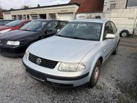 Gebraucht VW Passat GT 101 PS (74 kW) 2000 Silber Limousine