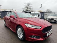 Gebraucht Ford Mondeo Vignale 241 PS (177 kW) 2015 Rot Limousine