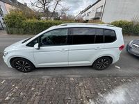 Gebraucht VW Touran 110 PS (80 kW) 2020 Weiß Van / Kleinbus