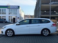 Gebraucht Peugeot 308 SW Active 131 PS (96 kW) 2020 Blanc banquise Kombi