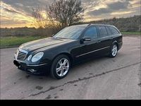 Gebraucht Mercedes E320 Avantgarde 224 PS (164 kW) 2007 Schwarz Kombi