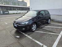 Gebraucht VW Golf VI 105 PS (77 kW) 2010 Schwarz Kleinwagen