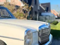 Gebraucht Mercedes 200/8 95 PS (69 kW) 1971 Weiß Limousine
