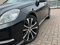 Gebraucht Mercedes E300 231 PS (169 kW) 2012 Schwarz Kombi