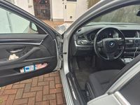 Gebraucht BMW 525 218 PS (160 kW) 2014 Grau Kombi