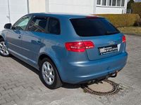 Gebraucht Audi A3 Ambiente 140 PS (102 kW) 2009 Blau Kleinwagen