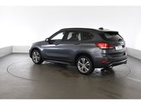 gebraucht BMW X1 sDrive 20 i Sport Line Anhängerkupplung Head Up Display
