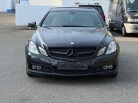 Gebraucht Mercedes E250 204 PS (150 kW) 2010 Schwarz Coupé