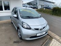 Gebraucht Toyota Aygo Cool 68 PS (50 kW) 2006 Silber Kleinwagen