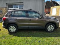 Gebraucht VW Tiguan 122 PS (89 kW) 2012 Schwarz SUV