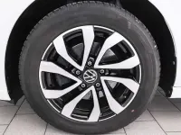 Gebraucht VW Golf VII Active 150 PS (110 kW) 2021 Weiss Kleinwagen