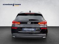 Gebraucht Hyundai i30 Advantage 101 PS (74 kW) 2025 Schwarz Kombi