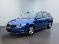 Gebraucht Skoda Octavia Ambition 116 PS (85 kW) 2019 Race blue metallic Kombi