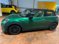 Gebraucht Mini Cooper SE Classic 135 kW (184 PS) 2022 Grün Kleinwagen