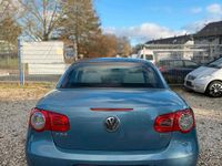 Gebraucht VW Eos 116 PS (85 kW) 2006 Blau Cabrio