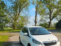 Gebraucht Peugeot 108 Active 72 PS (52 kW) 2020 Weiß Kleinwagen