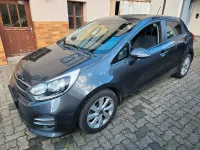 Używany Kia Rio 75 KM (55 kW) 2016 Szary Hatchback