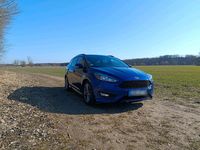 Gebraucht Ford Focus ST-Line 140 PS (102 kW) 2018 Blau Kombi