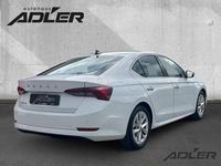 Second-hand Skoda Octavia Style 116 CP (85 kW) 2023 Alb Berlinǎ