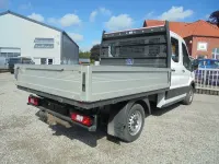 Gebraucht Ford Transit 131 PS (96 kW) 2021 Weiß Van / Kleinbus