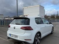 Gebraucht VW Golf VII GTI 230 PS (169 kW) 2017 Limousine