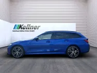 Gebraucht BMW 320 M Sport 190 PS (139 kW) 2023 Blau Limousine