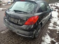 Gebraucht Peugeot 207 Urban Move 95 PS (69 kW) 2009 Schwarz Kleinwagen