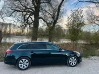 Gebraucht Opel Insignia 170 PS (125 kW) 2013 Grün Kombi