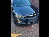 Gebraucht Opel Astra 105 PS (77 kW) 2007 Schwarz Kombi