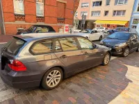 Gebraucht BMW 318 129 PS (94 kW) 2006 Grau Kombi