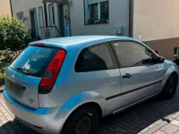 Gebraucht Ford Fiesta 60 PS (44 kW) 2005 Blau Kleinwagen