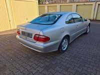 Gebraucht Mercedes CLK200 163 PS (119 kW) 2000 Silber Coupé