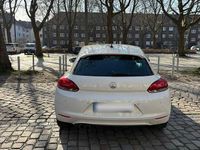 Gebraucht VW Scirocco 122 PS (89 kW) 2011 Weiß Coupé