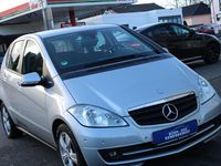 Gebraucht Mercedes A160 95 PS (69 kW) 2011 Silber Van / Kleinbus