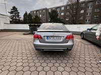 Gebraucht Mercedes E500 Avantgarde 408 PS (300 kW) 2013 Silber Kombi