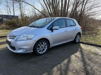 Gebraucht Toyota Auris Life 90 PS (66 kW) 2010 Silber Kleinwagen