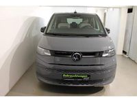 Second-hand VW Multivan Basis 150 CP (110 kW) 2023 Gri Monovolum