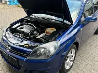Gebraucht Opel Astra Edition 101 PS (74 kW) 2005 Blau Kombi