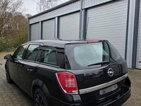 Gebraucht Opel Astra 85 PS (62 kW) 2009 Schwarz Kombi