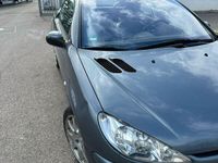 gebraucht Peugeot 206 CC Platinum 135