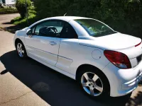 Gebraucht Peugeot 207 CC 120 PS (88 kW) 2011 Weiß Cabrio